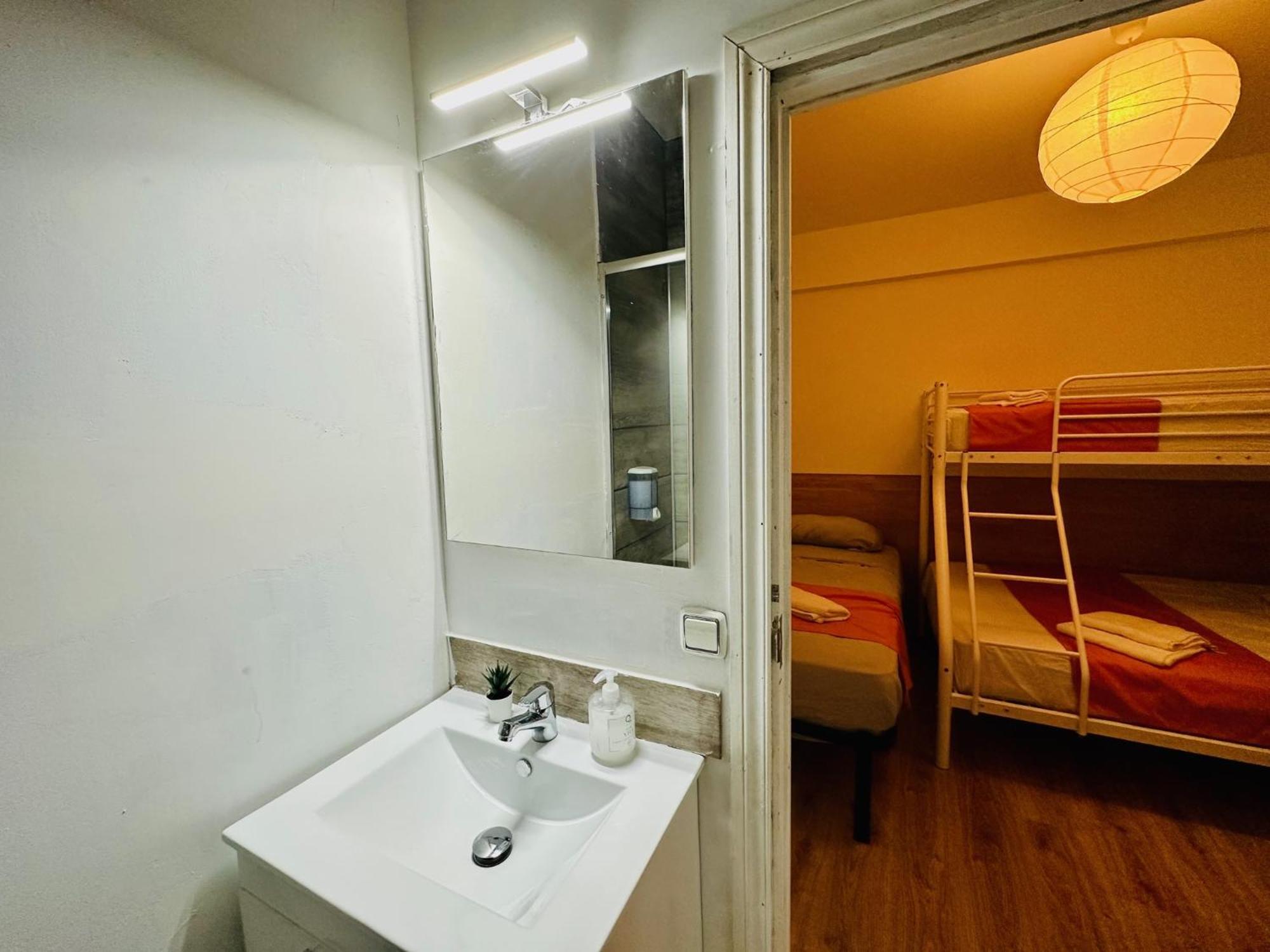 Punta Me Rooms In Madrid Downtown Dış mekan fotoğraf