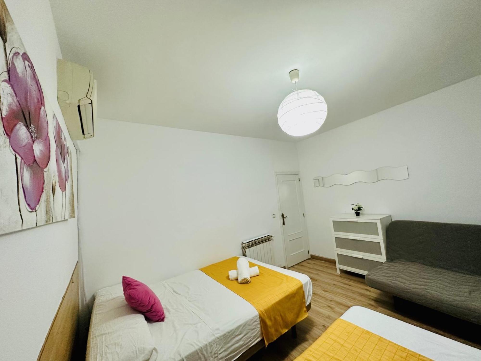 Punta Me Rooms In Madrid Downtown Dış mekan fotoğraf